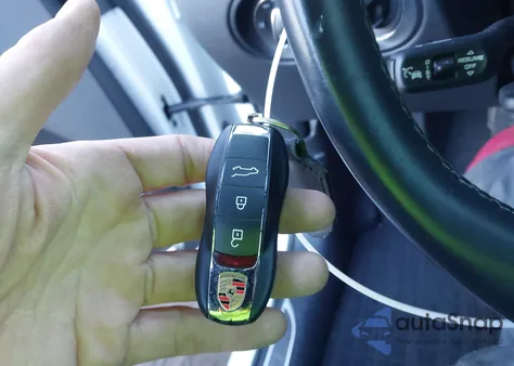 2023 Porsche Macan T из США, поврежденный, VIN WP1AA2A55PLB05695